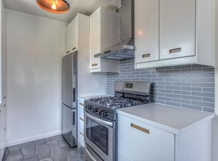 200 N Rampart Blvd APT 2, Los Angeles, CA 90026