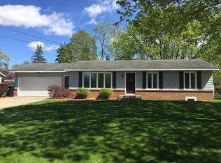 7768 Aster Ln, Jenison, MI 49428