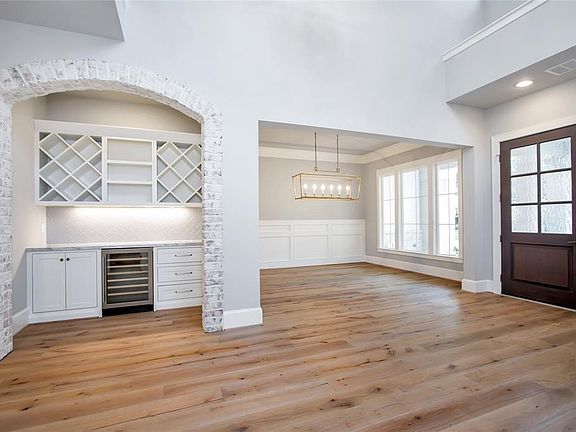 5th image of 1818 Wakefield Dr