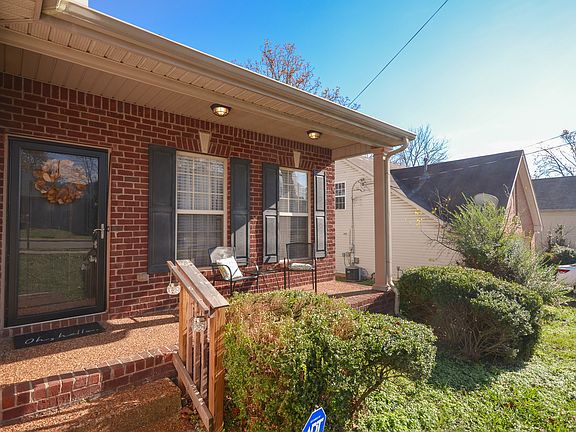 2nd image of 4536 Hamilton Ln