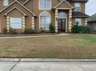 5035 W Saint Andrews Cir, New Orleans, LA 70128