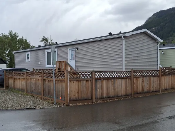 235 Aylmer Rd #10, Chase, BC V0E 1M1