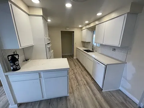 630 E California Ave — Photo 7