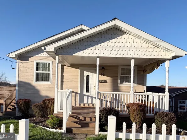 99 Washington St, Frostburg, MD 21532
