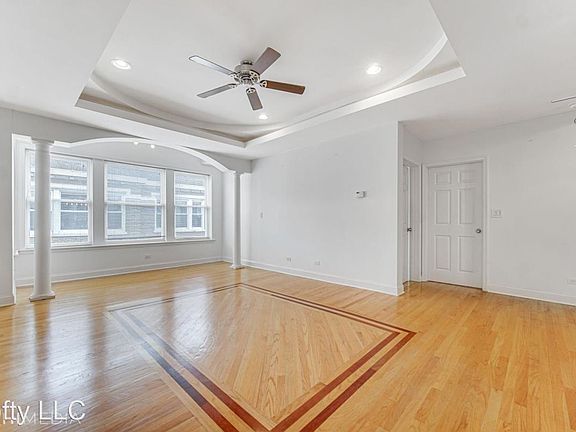 5th image of 6912 N Lakewood Ave APT 3W