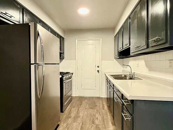 2nd image of 3601 Hallmark Ln #C