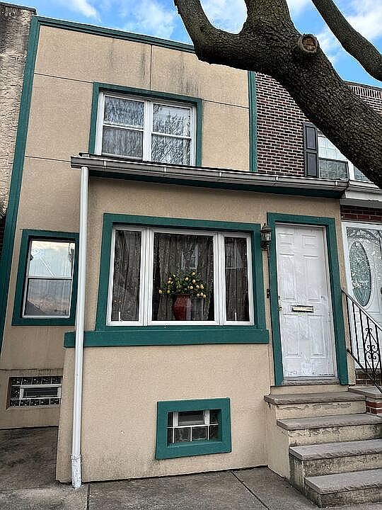 1st image of 2743 S Beulah St