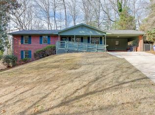 470 Woodland Dr, Gainesville, GA 30501