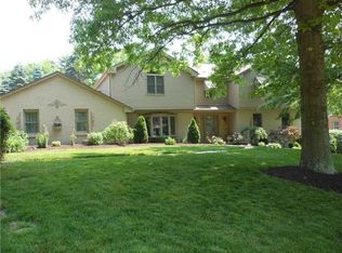 144 Devonwood Dr, Pittsburgh, PA 15241