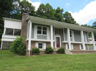 189 Jefferson Acres Dr, Big Stone Gap, VA 24219