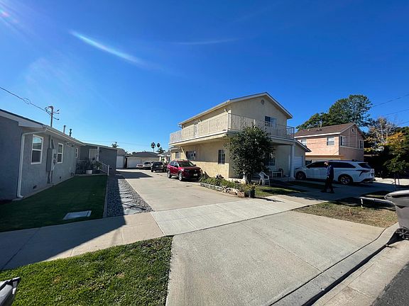 4th image of 3912 E 15th St
