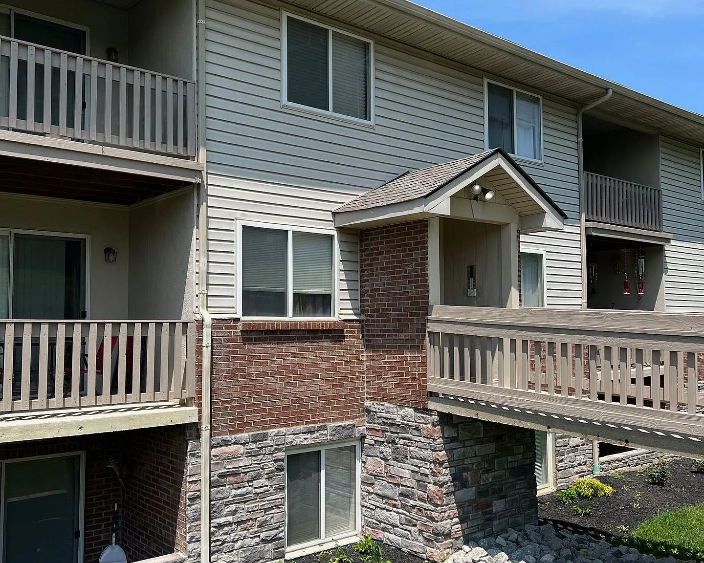 Anderson Commons Apartments — Photo 1