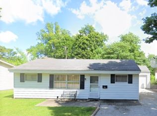 3 Goodwin Ct, Springfield, IL 62704