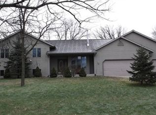 W3331 Crestwood Dr, Whitewater, WI 53190