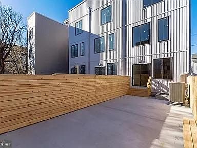 4th image of 1643 N 7th St #1