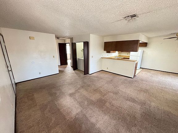 5th image of 1461 Tamareno Cir #C11
