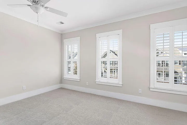 1927 Carolina Towne Ct — Photo 17