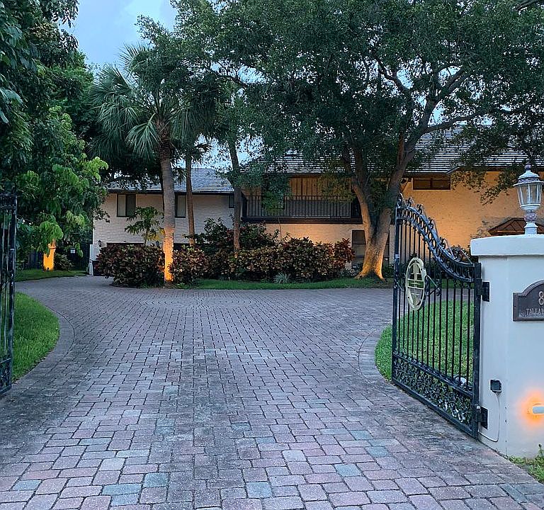 2nd image of 8401 Tallahassee Dr NE