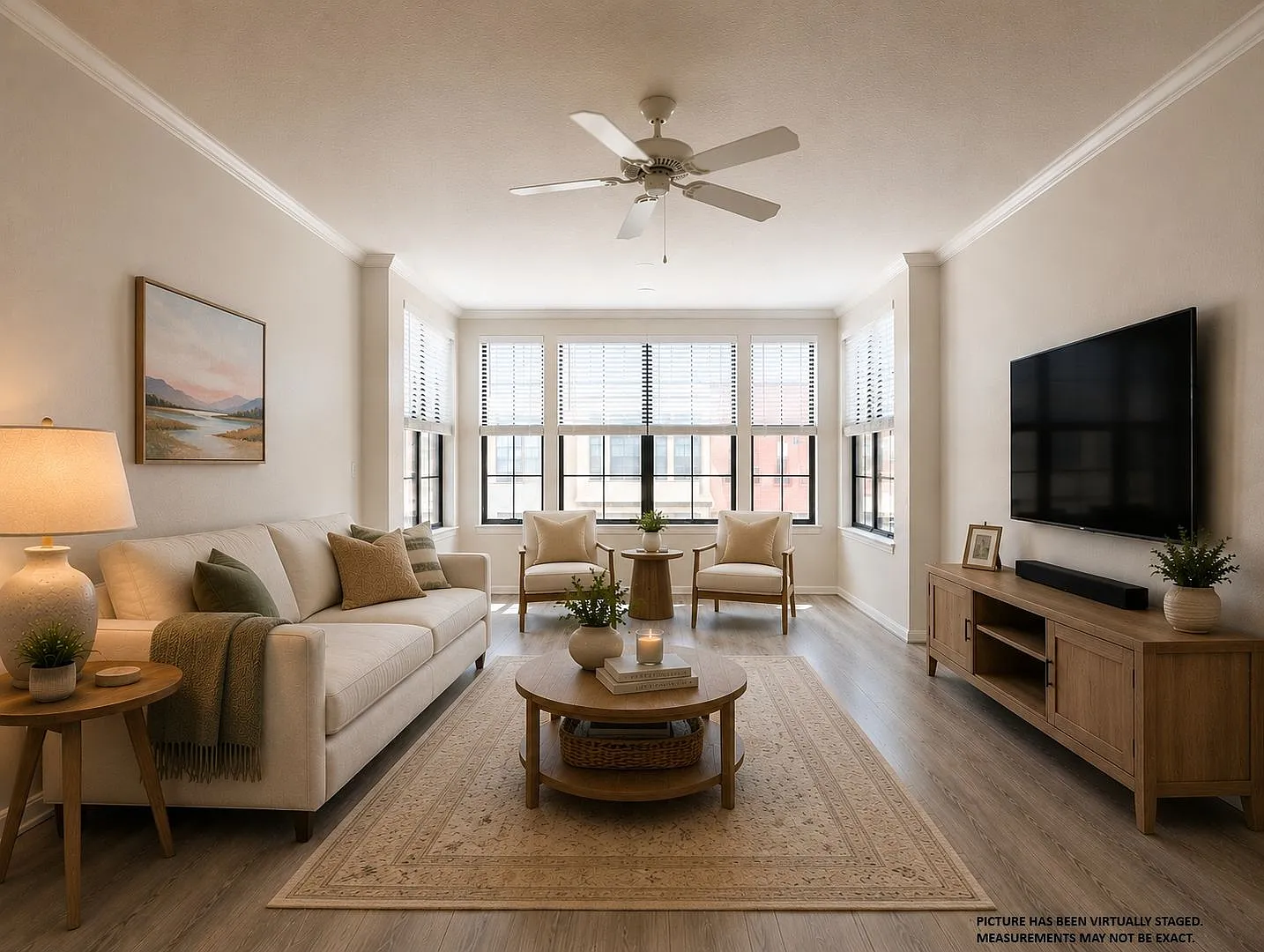 1x1 A2 Sunroom Fully Renovated! must see! — Photo 1
