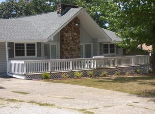3 Mishemokwa Dr, Cherokee Village, AR 72529