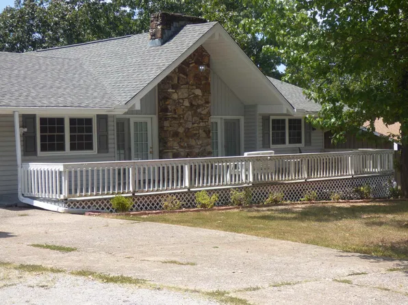 3 Mishemokwa Dr, Cherokee Village, AR 72529