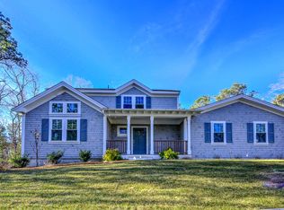 17 Alma Rd, Mashpee, MA 02649