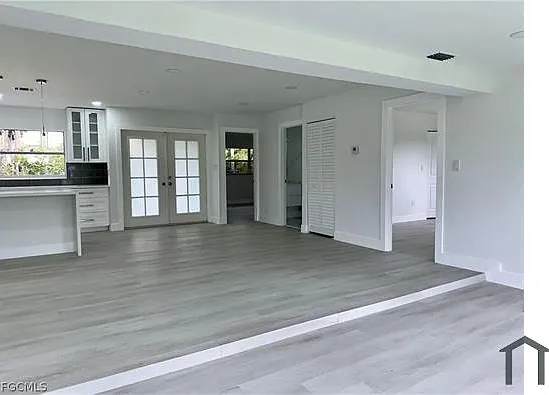 6187 Island Park Ct