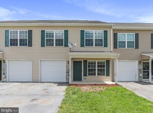 19 Montague Way, Inwood, WV 25428