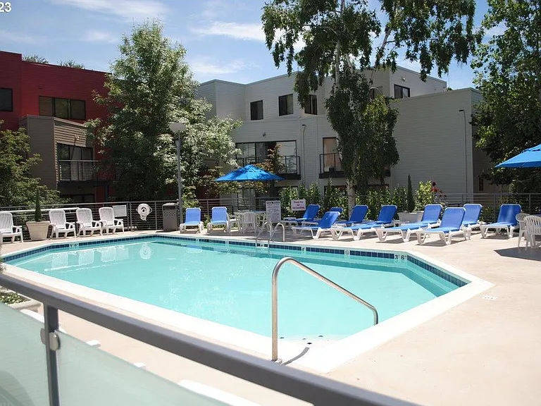 Community pool