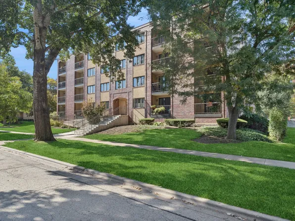 104 N Pine Ave APT 505, Arlington Heights, IL 60004