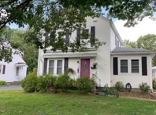 34 Sunset Ave, South Burlington, VT 05403