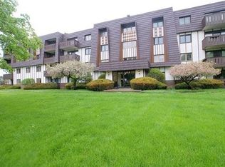 13000 W Heiden Cir UNIT 3103, Lake Bluff, IL 60044