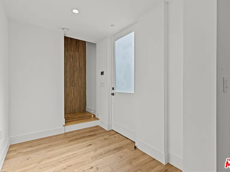 5540 Tova Rd — Photo 14