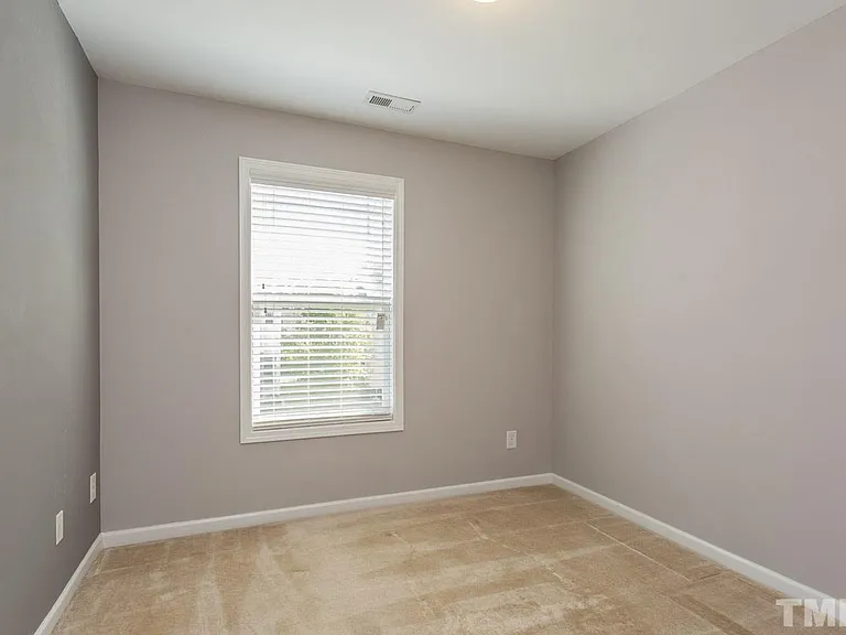 711 Keystone Park Dr #38 — Photo 11