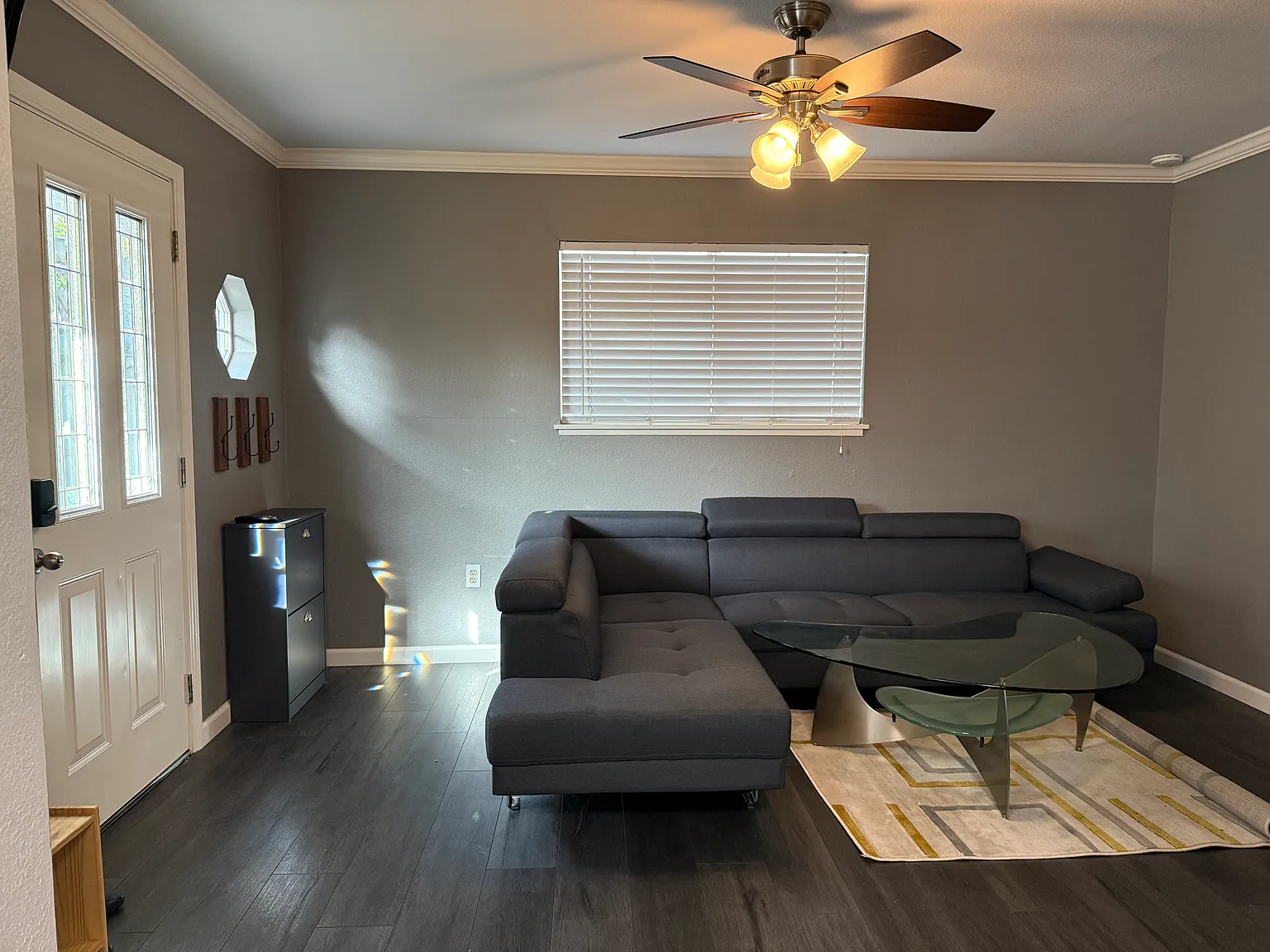 1 bed, 450 sqft, $2,700 — Photo 1