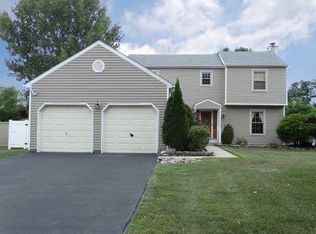 874 Jordan Dr, Bensalem, PA 19020