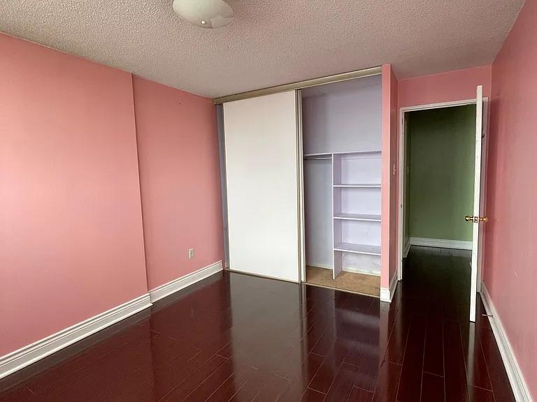 99 Blackwell Ave #803 — Photo 4
