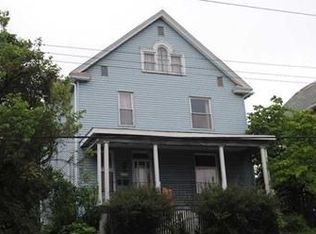 209 S 4th St, Youngwood, PA 15697