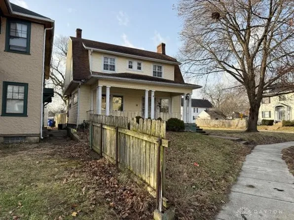 104 Five Oaks Ave, Dayton, OH 45405