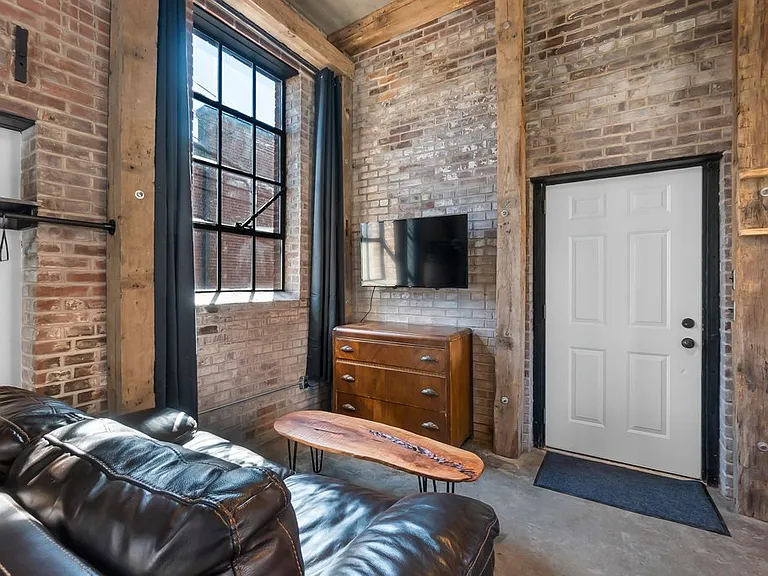 622 Broadway St #5 — Photo 12