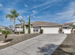 1915 Summit Oak Cir, Minneola, FL 34715