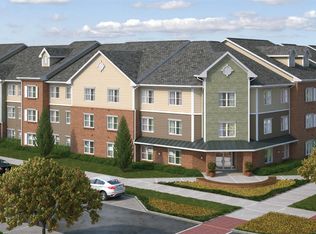 421 N Main St #TOWNHOUSE, Centerville, IA 52544