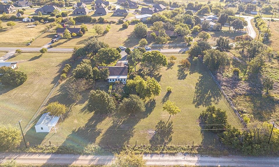 1st image of 1729 Hill Top Cir