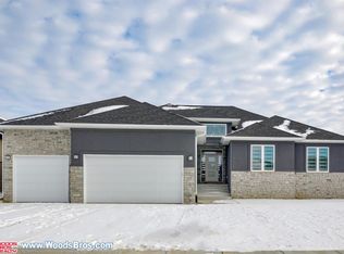 9022 S 31st St, Lincoln, NE 68516
