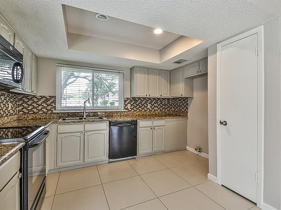 4th image of 10403 Huntington Estates Dr