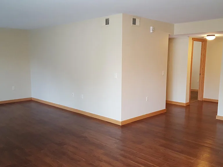 2821 26th St NW #102 — Photo 15