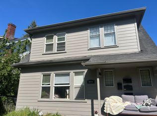 5016 19th Ave NE, Seattle, WA 98105