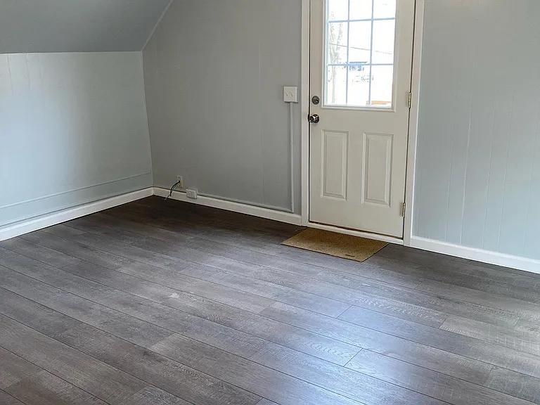 1402 Central Ave #2 — Photo 3