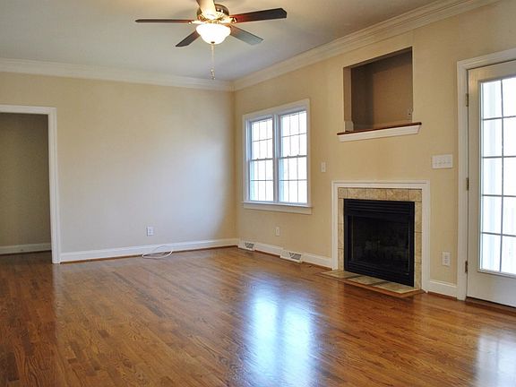 4th image of 147 Gartin Pl
