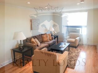 61 Brattle St #702, Cambridge, MA 02138